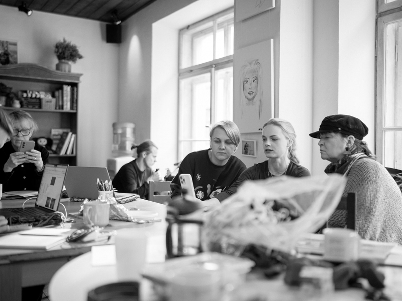 “RIGA FASHION WEEK” atklās ar īpašu modes skati, kas veltīta latviešu kino