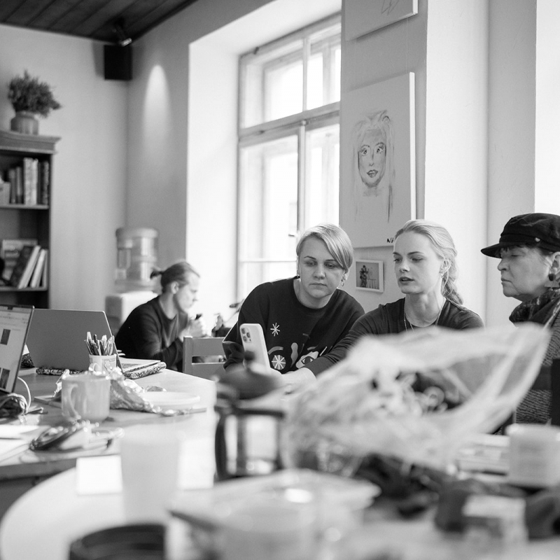 “RIGA FASHION WEEK” atklās ar īpašu modes skati, kas veltīta latviešu kino