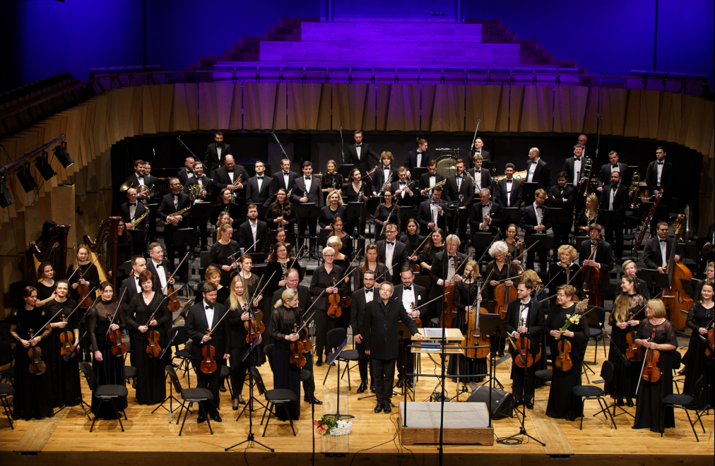 Olari Eltss atgriežas pie LNSO diriģenta pults – skanēs Sibēliusa Piektā simfonija un Vaska Pirmais čellkoncerts