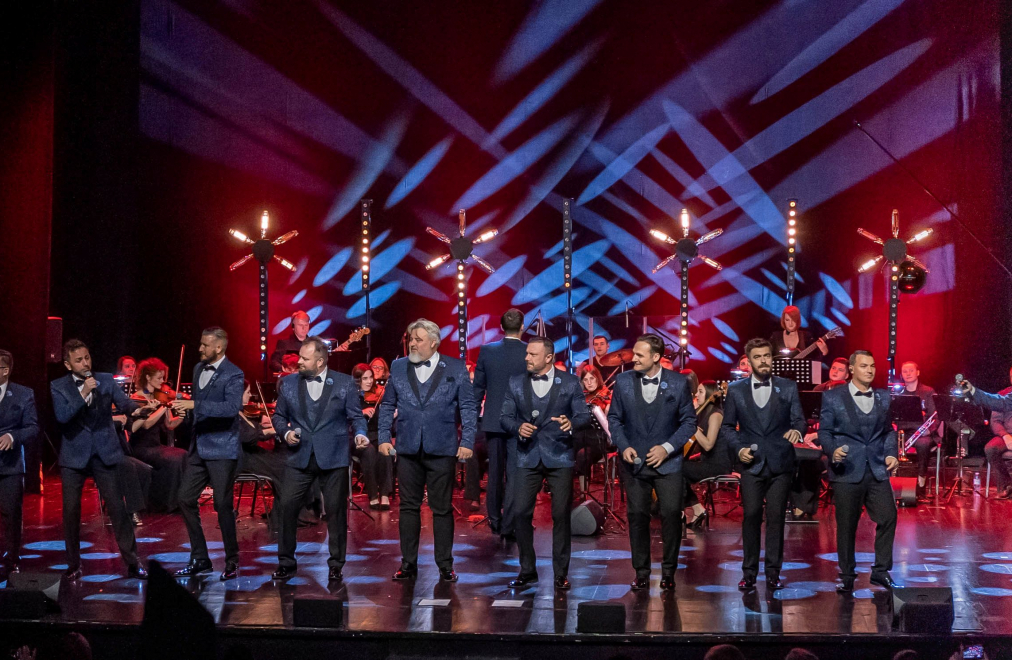 Rīgā, Valmierā un Daugavpilī izskanēs grandiozi koncerti “10 Tenors” ar simfonisko orķestri