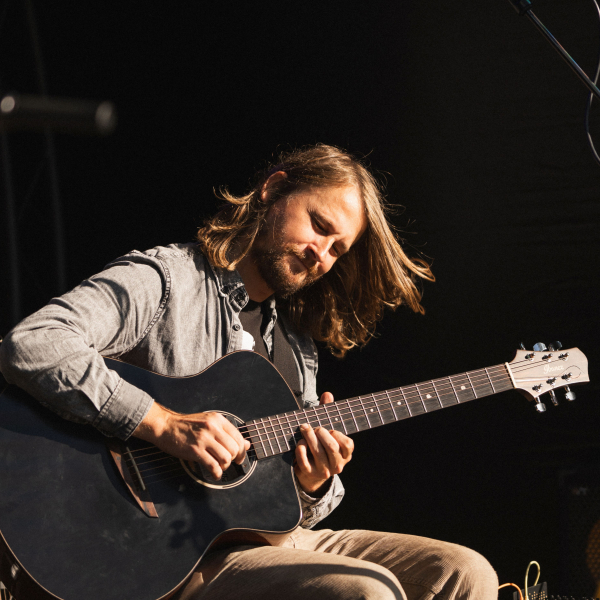 Etnovakars ar Reini Jauno un Manišu Pinglu Valmiermuižā