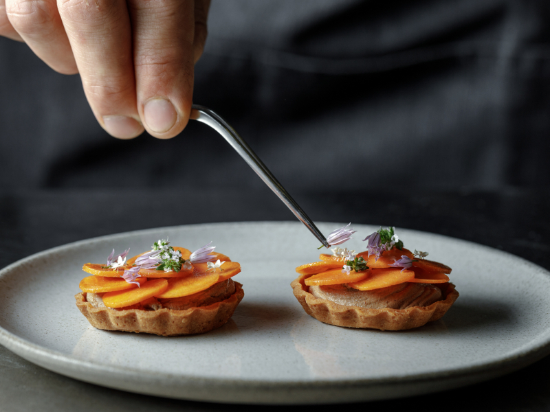 Garšas ceļojums pāri robežai: Lietuva aicina baudīt un uzkavēties gastronomijas nedēļā