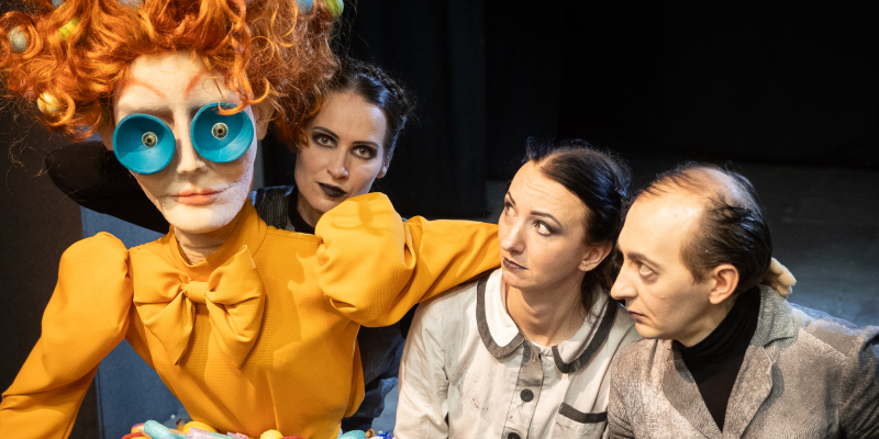 Ar Liepājas Leļļu teātra izrādi “Ansītis un Grietiņa” Pārdaugavā atgriežas Bērnu rīti