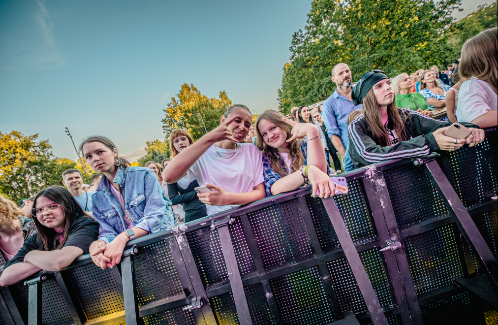 Skolēni aicināti pieteikties kultūras inkubatora programmai "Tava ideja dzīvo Pārdaugavā"