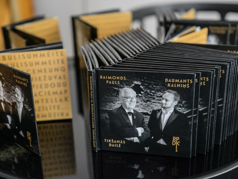 “Raimonds Pauls un Daumants Kalniņš. Tikšanās dailē.” FOTO