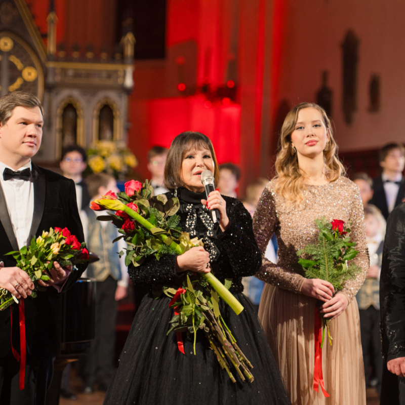 Rīgas Domā izskanējusi “Ziemassvētku prelūdija”. FOTO